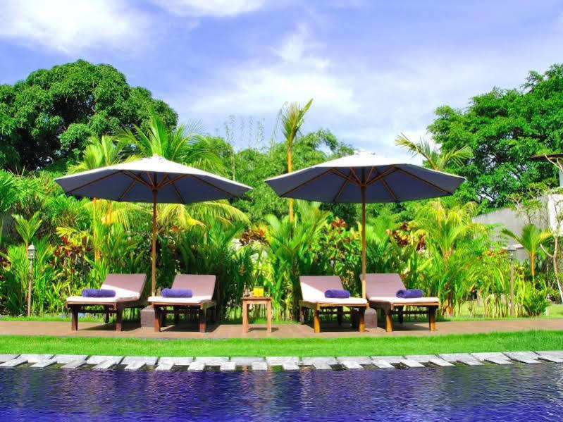 M Two Villas Seminyak エクステリア 写真