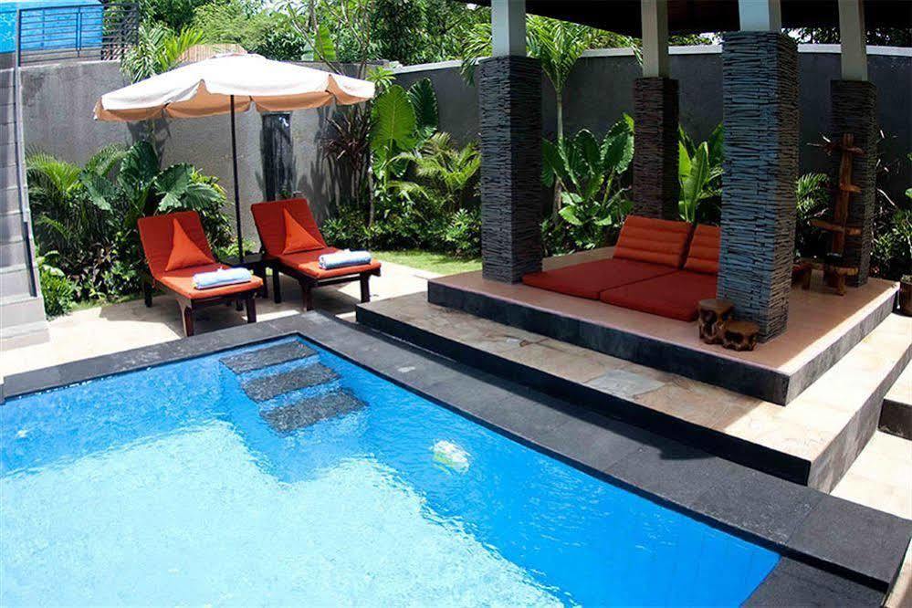 M Two Villas Seminyak エクステリア 写真